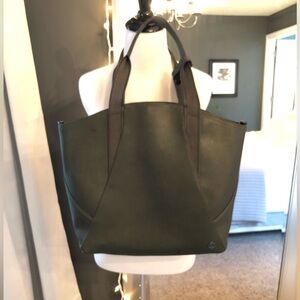 Lululemon All Day Tote